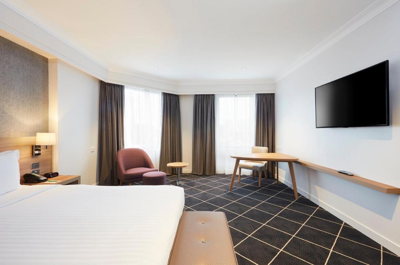 Deluxe Suite,1352479315:JPEG