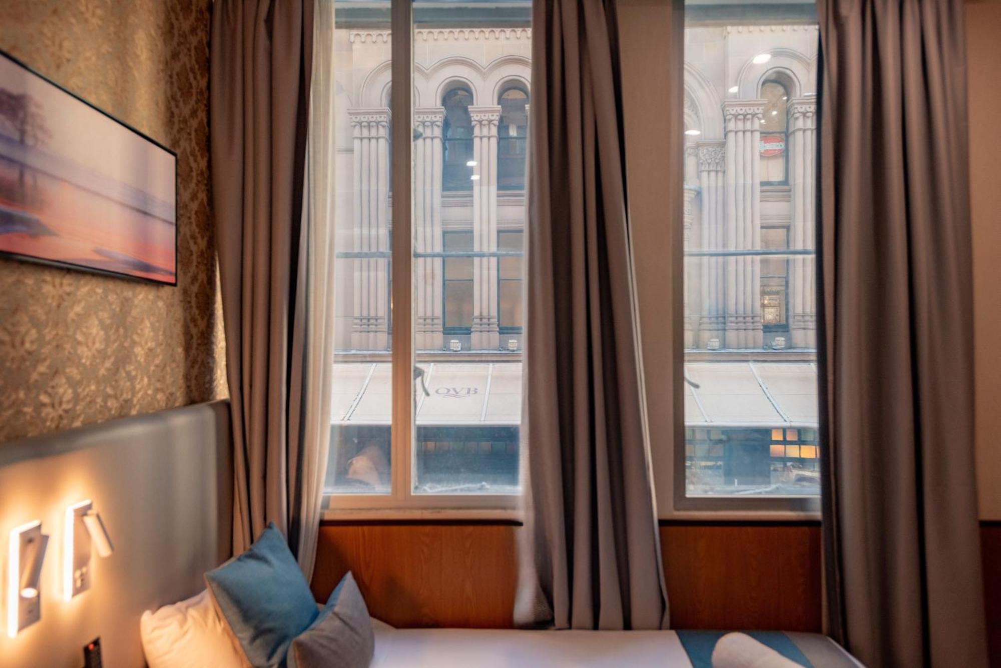 Deluxe Twin Room City View
