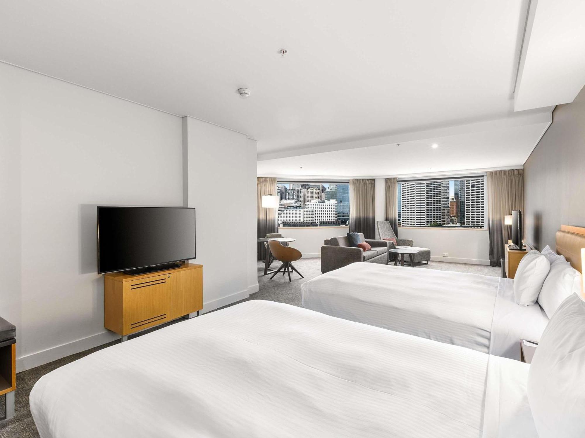 Executive Double Suite Two Double Beds Harbour Facing,1717010045:JPEG