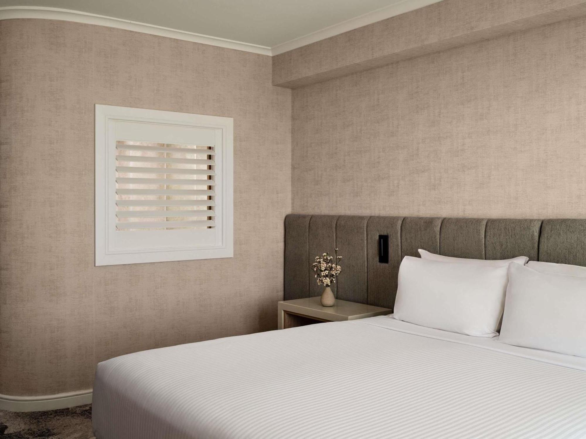Deluxe King Room with Bay View,1717012292:JPEG