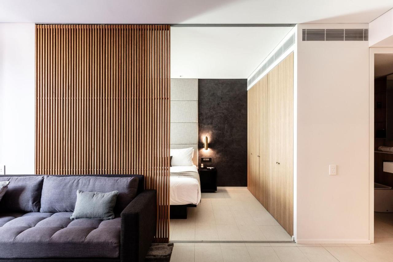 Premier One-Bedroom Suite