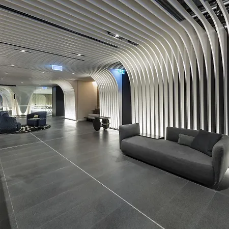 Skye Suites Sydney-3