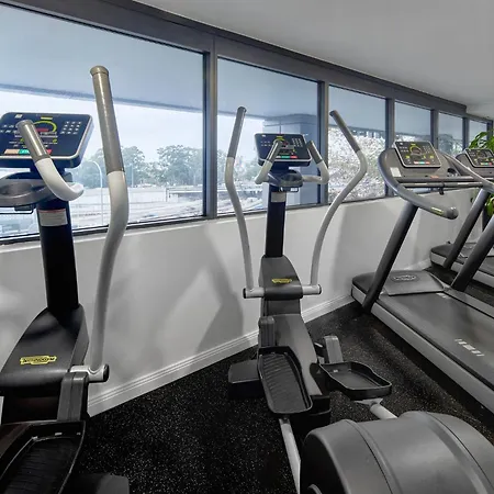 Meriton Suites North Sydney-3